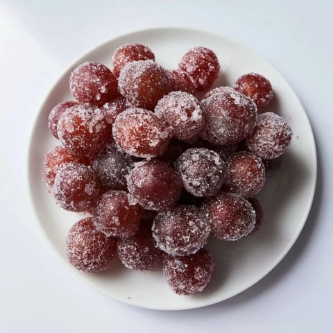 Quick Festive Frozen Grapes